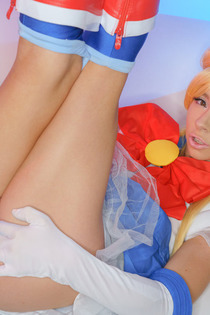 Slutty Sailor Moon-01